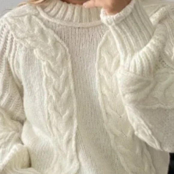 Express Chunky Oversized Cable Knit Sweater Gray S - Picture 1 of 9